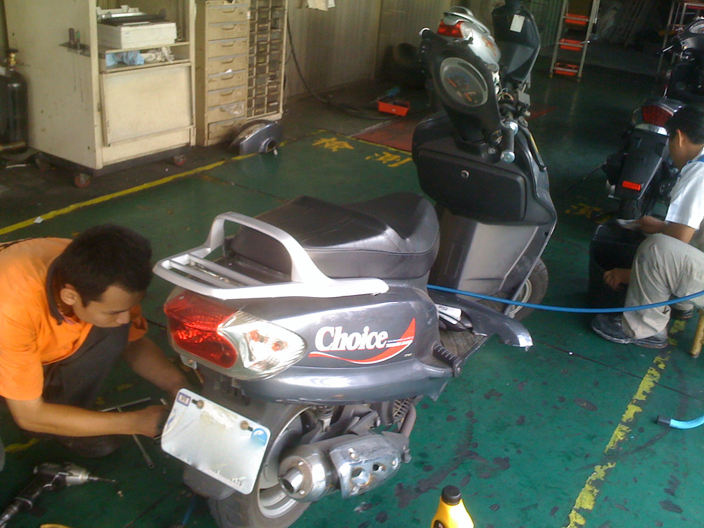 修機車 2